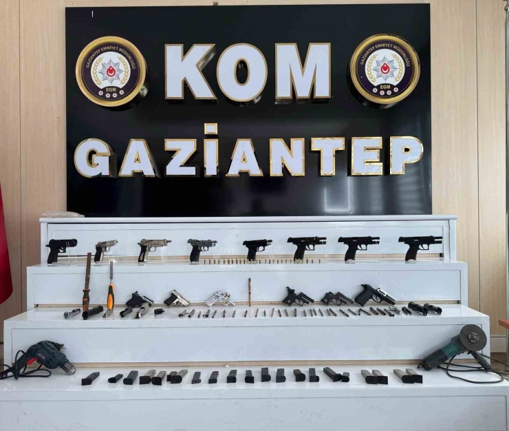 Gaziantep’te Silah Kaçakçılarına Operasyon: 2 Gözaltı