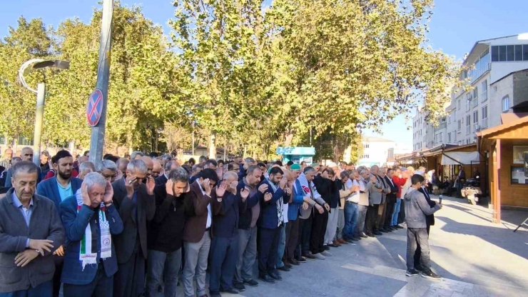 Adıyaman’da Yahya Sinvar İçin Gıyabi Cenaze Namazı Kılındı