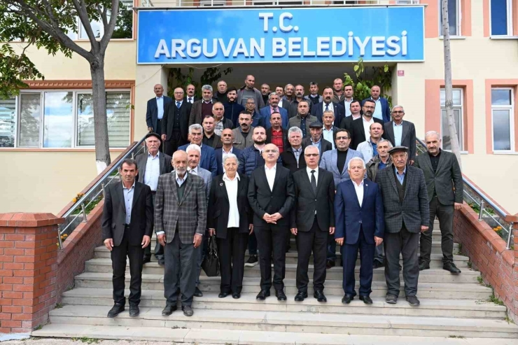 Başkan Er Arguvan İle Arapgir’de Temaslarda Bulundu