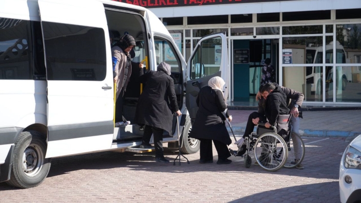 Belediyenin Fizik Tedavi Hizmeti Hızla Devam Ediyor