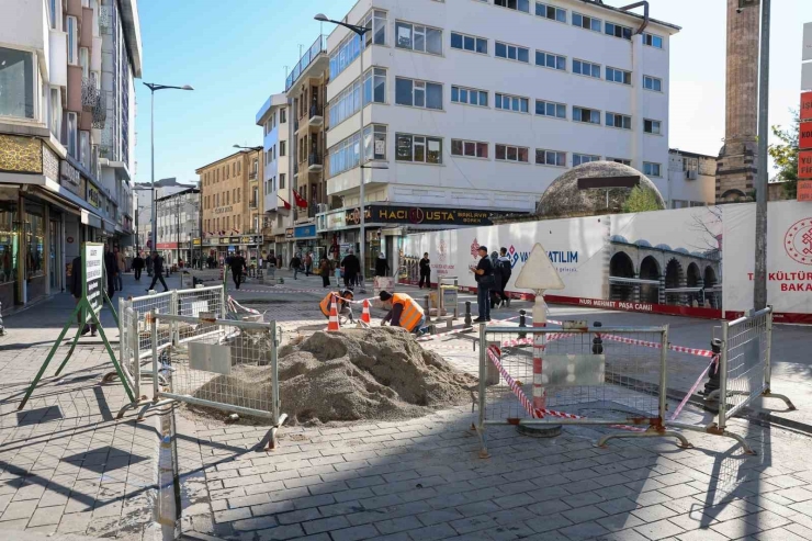 Gaziantep’te Yol Bakım Ve Trafik Düzenlemeleriyle Trafik Akışı Rahatlayacak