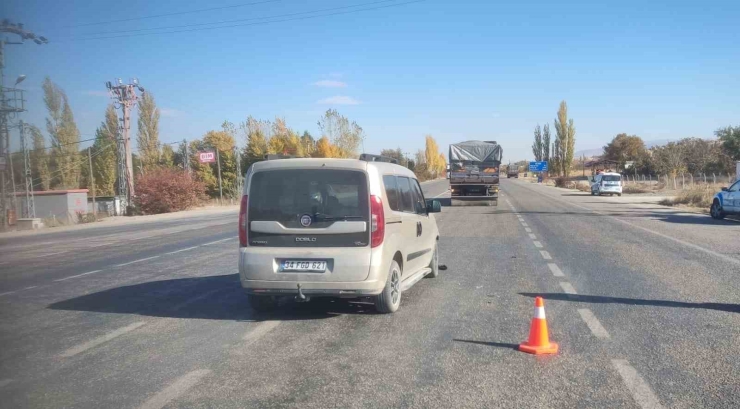 Malatya’da Tır İle Hafif Ticari Araç Çarpıştı: 1 Yaralı