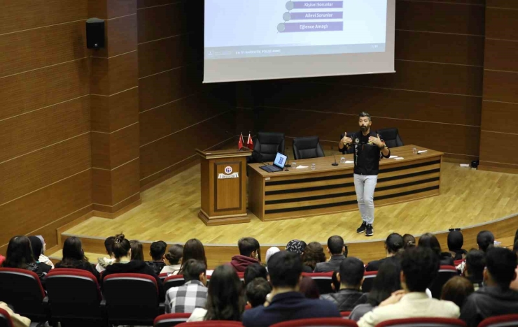 Gaün’de En İyi Narkotik Polisi Anne Projesi Kapsamında Eğitim Verildi