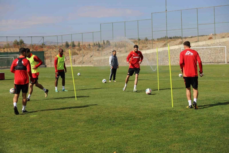 Selçuk İnan: "son Periyotta Takım Olarak Önemli İşler Yaptık"