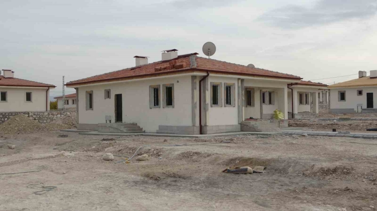 Malatya’da Deprem Konutları Hızla Tamamlanıyor