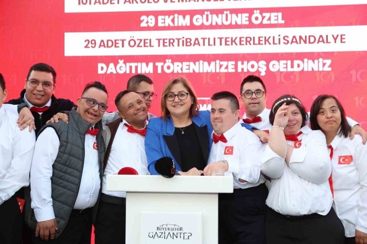 Gaziantep’te Engellilere Son 10 Yılda 15 Bin 719 Adet Medikal Malzeme Dağıtıldı