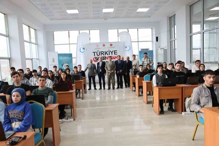 Türkiye Siber Vatan Programı Adıyaman Eğitimleri Başladı