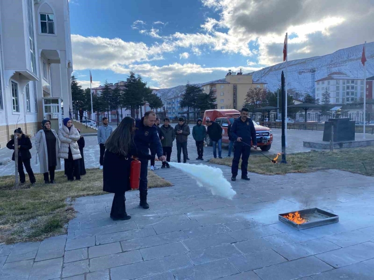 Darende’de Yangın Söndürme Tatbikatı