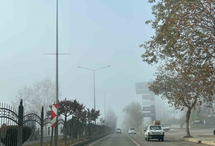 Adıyaman’da Yoğun Sis Etkili Oldu