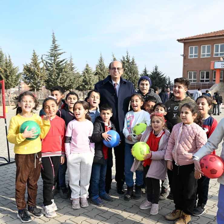 Geçit: ‘spor İstasyonları Örnek Bir Projedir”