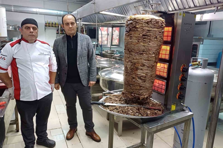 Araban’da Günlük 400 İhtiyaç Sahibine Yemek Desteği