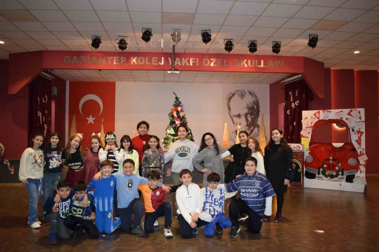 Gkv’li Miniklerin 2025 Dileği Savaşsız Bir Dünya