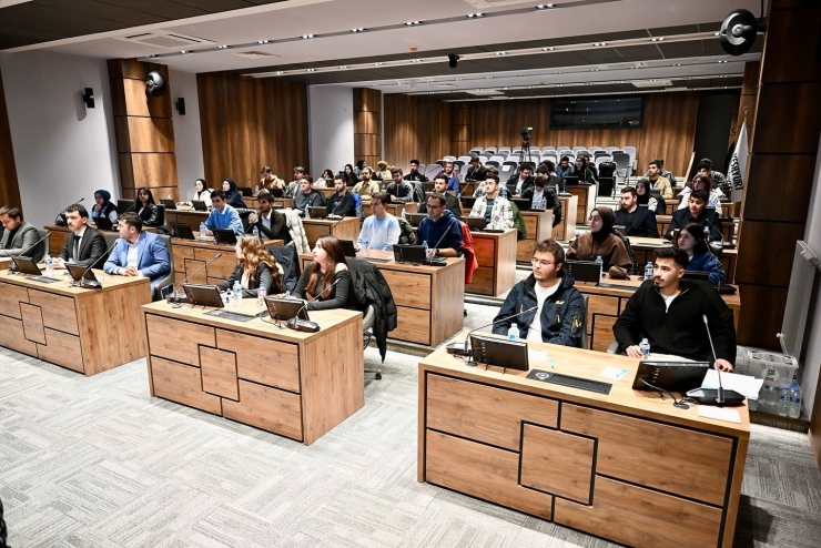 Yeşilyurt Genç Meclis İlk Toplantısını Gerçekleştirdi