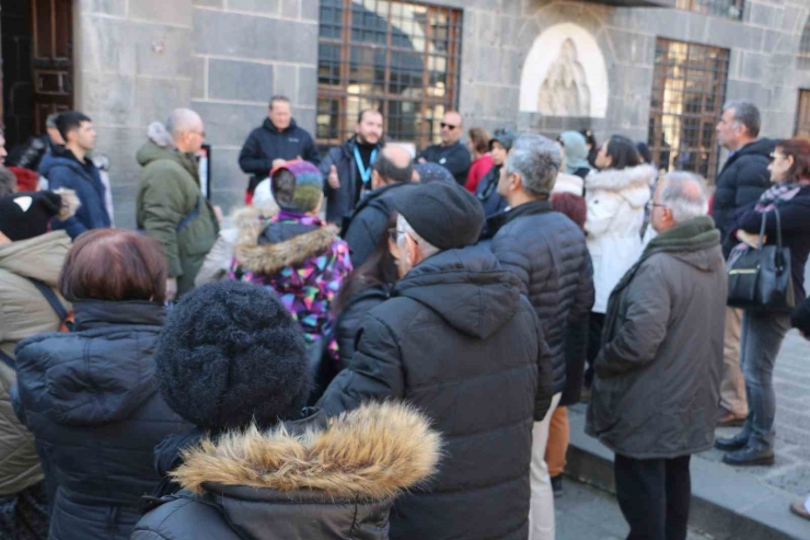 Diyarbakır Kış Aylarında Da Yerli Ve Yabancı Turistleri Ağırlıyor