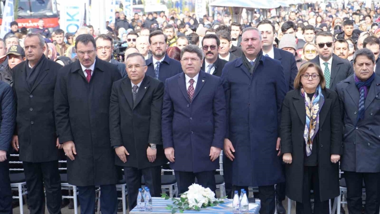 Bakan Tunç: "cumhurbaşkanımız Her Kabine Toplantısında Bize Deprem Bölgesini Sordu"