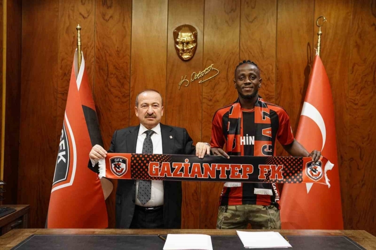 Gaziantep Fk’dan Ara Transferde 5 Takviye, 7 Yol Ayrımı