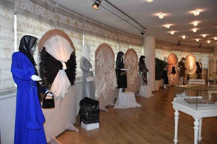 Şahinbey’de Kursiyerler El İşi Göz Nuru Eserlerini Sergiledi