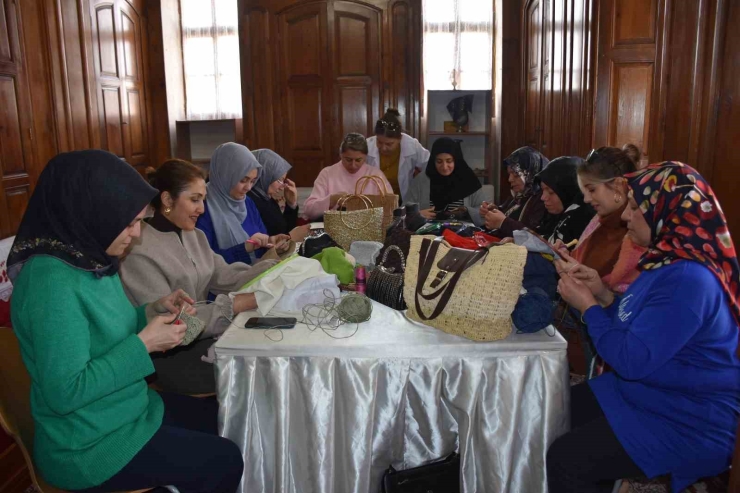 Şahinbey Belediyesi’nden Kadınlara Ücretsiz Workshop Etkinliği