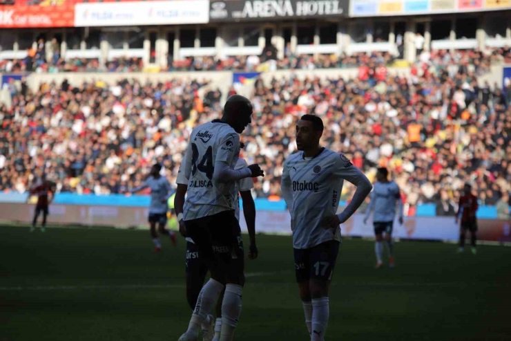 Ziraat Türkiye Kupası: Gaziantep Fk: 0 - Fenerbahçe: 2 (maç Devam Ediyor)