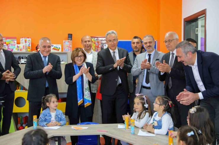 Gaziantep Büyükşehir, Gece Kreşi Hizmetini Başlatıyor