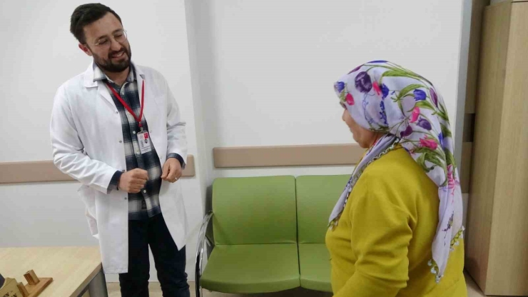 58 Yaşındaki Kadın 131 Kilodan 98 Kiloya Düştü