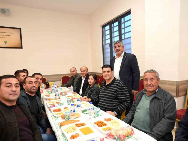 Şehitkamil’den 5 Bölgede İftar Çadırı