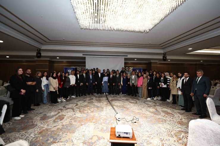 Tahmazoğlu, Adıyamanlı Vatandaşlarla Buluştu