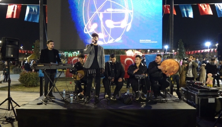 Gaziantep Büyükşehir Ramazan Sokağı’na Konserler Ve Söyleşiler Renk Katıyor