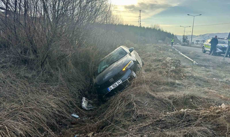 Malatya-adıyaman Yolunda Trafik Kazası: 1 Yaralı