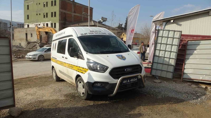 Malatya’da 4’üncü Kattan Merdiven Boşluğuna Düşen İşçi Hayatını Kaybetti