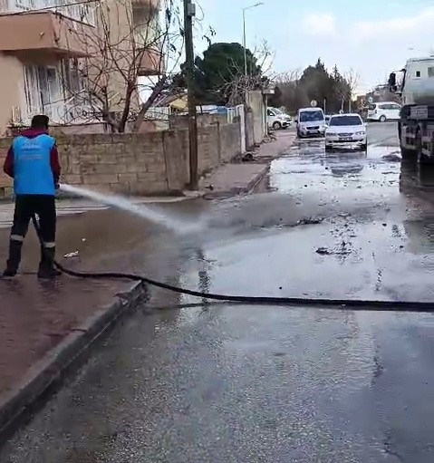 Adıyaman’da Cadde Ve Sokaklar Temizleniyor