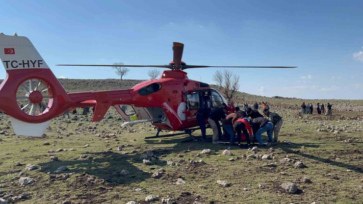 Helikopter Ambulans Kırsal Alanda Yaralanan Vatandaş İçin Havalandı