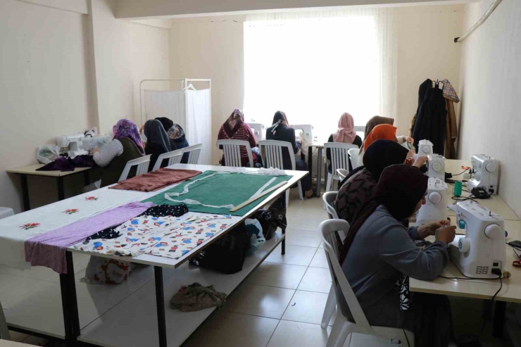 Haliliye Belediyesinden Kadınlara Meslek Edindirme Desteği