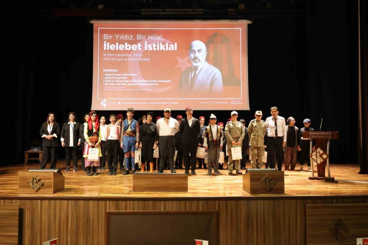 Hasan Kalyoncu Üniversitesi’nde "bir Yıldız, Bir Hilal, İlelebet İstiklal" Konferansı Düzenlendi