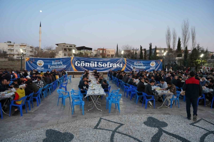 Kahta Belediyesi Gönül Sofrası’na Yoğun İlgi