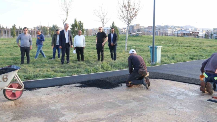 Eyyübiye Millet Bahçesinde Bakım Ve Onarım Çalışması