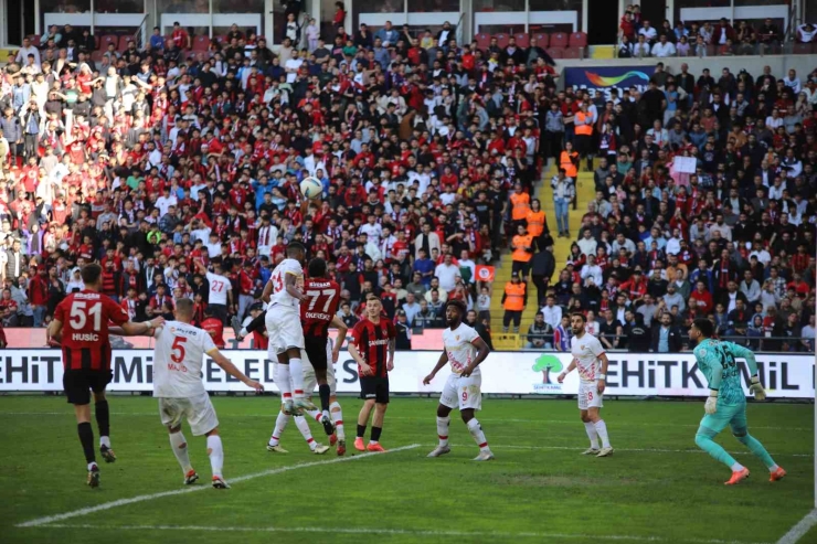 Trendyol Süper Lig: Gaziantep Fk: 1 - Kayserispor: 0 (maç Sonucu)