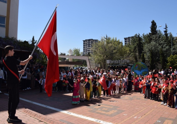 Minik Gkv’lilerden Muhteşem Kortej