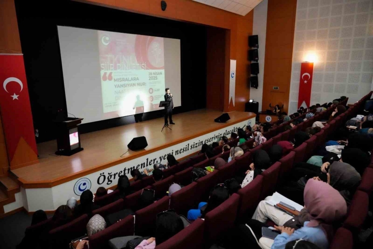 "mısralara Yansıyan Nur" Şiir Dinletisi" Düzenlendi