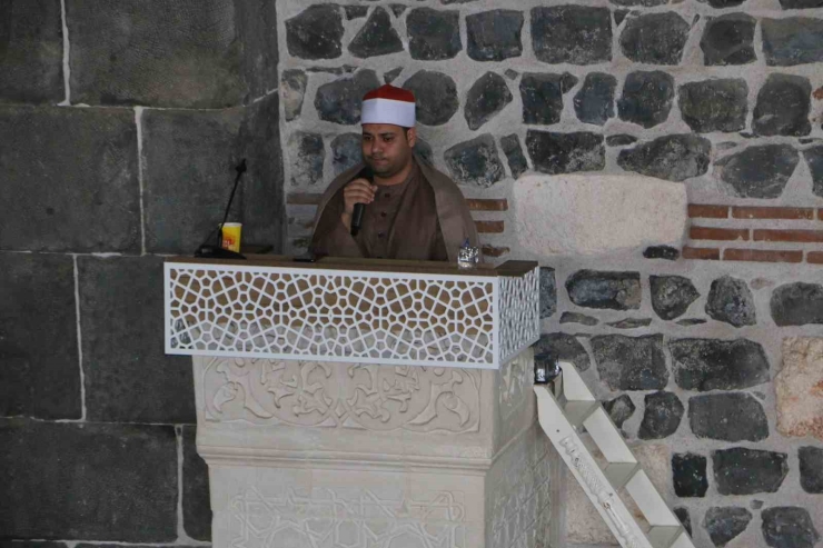 Diyarbakır Ulu Camii’nde Dünya Birincisi Hafızlar Kur’an-ı Kerim Okudu