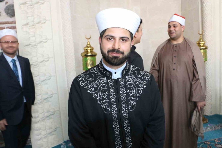 Diyarbakır Ulu Camii’nde Dünya Birincisi Hafızlar Kur’an-ı Kerim Okudu