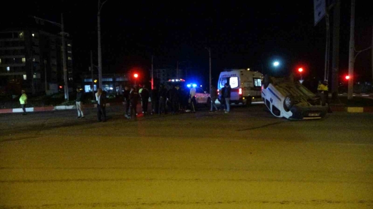 Malatya’da Üç Aracın Karıştığı Kazada 4 Kişi Yaralandı