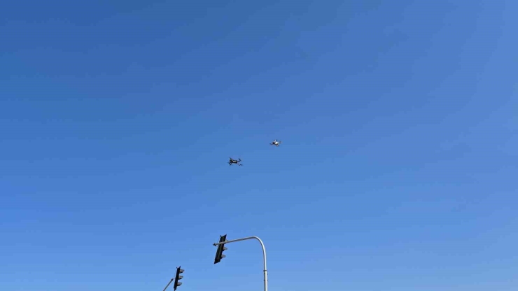 Gaziantep’te "sıfır Kaza, Sıfır Ceza" Amacıyla Dronlarla Trafik Denetimi Yapıldı