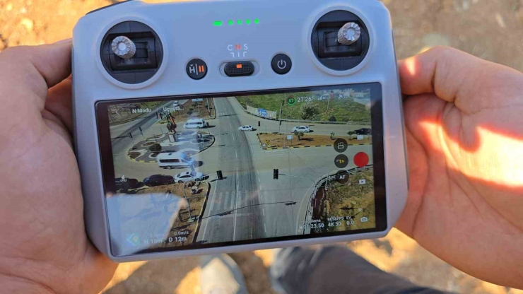 Gaziantep’te "sıfır Kaza, Sıfır Ceza" Amacıyla Dronlarla Trafik Denetimi Yapıldı