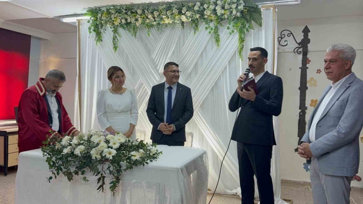 Depremde Ailelerini Kaybeden 2 Öğretmen, İkinci Bahara ’evet’ Dedi