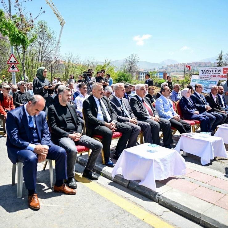 Başkan Geçit’in ‘taziye Evi’ Projesi Hayata Geçti