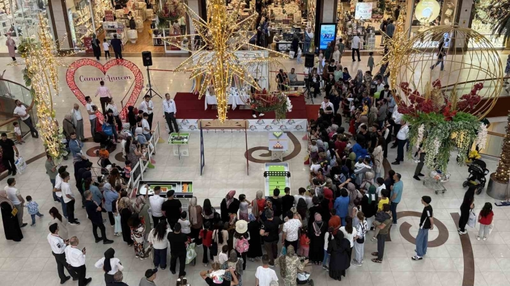 Ceylan Karavil Avm, Anneler Günü’nün Düzenlediği Etkinliklerle Kutladı
