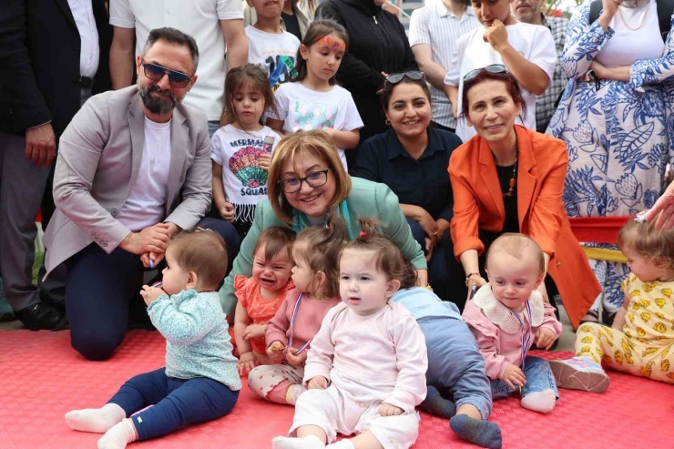 Türkiye’nin İlk Anne-bebek Festivali Renkli Görüntülerle Son Buldu