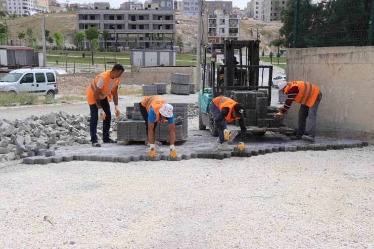 Haliliye Belediyesi İle 2 Mahallede Yollar Yenileniyor