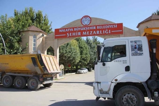 Maginder Başkanı Karademir: "sürücü Kursları Eğitim Alanı Acilen Taşınmalı"
